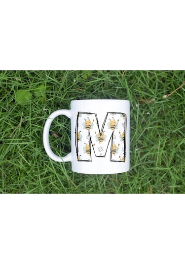 M Harfi Arı Desenli Kupa - Sevimli Hayvan Temalı Kişiye Özel Kahve Kupası - Şans Kupası Beyaz