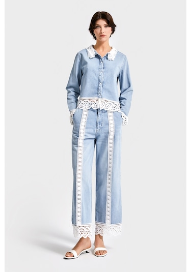 Itsbasic Kadın Kot Rengi 4s5-3 Viskon Kumaş Dantel Detaylı Özel Tasarım Denim Gömlek