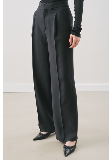 Dökümlü Tencel Pileli Pantolon Siyah Siyah