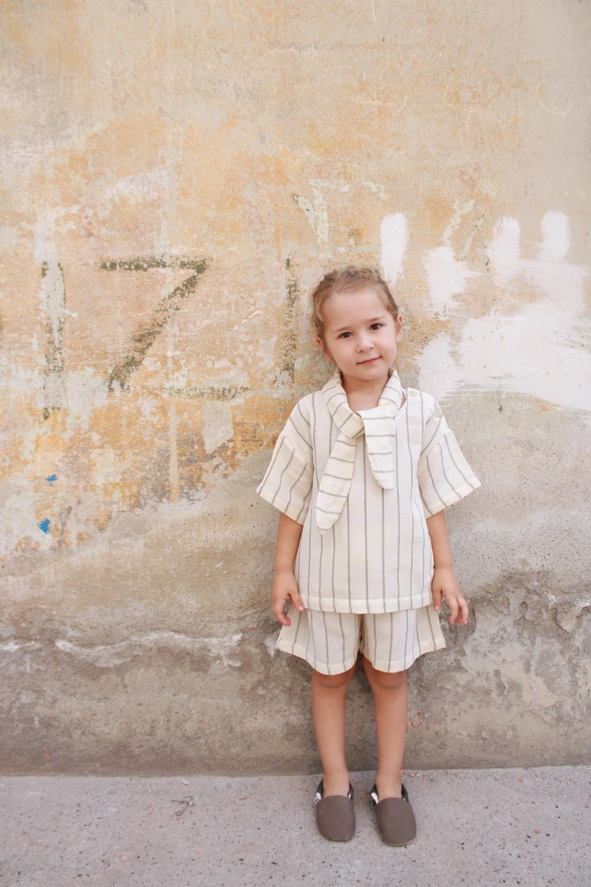 Haki Çizgili Yaka Bağlamalı Alt Üst Takım Haki