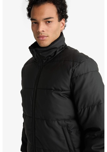 Defacto Su İtici Regular Fit Gömlek Yaka Astarlı Fermuarlı İç Cepli Kürk Yakalı Suni Deri Mont C5857ax25wnbk27 Siyah-bk27