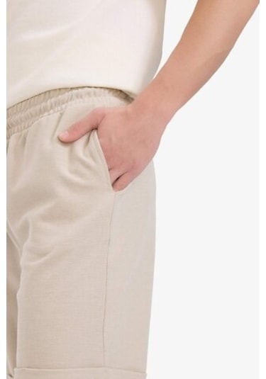 DeFacto Regular Fit Dokulu Basic Düz Bermuda Şort E2606AX25SMBG735 DeFacto Regular Fit Dokulu Basic Düz Bermuda Şort E2606AX25SMBG735