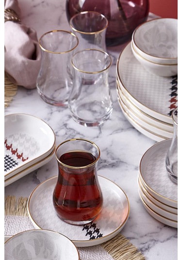 Neva N3257 Berry 26 Parça 6 Kişilik Kahvaltı Takımı-Kazayağı Beyaz