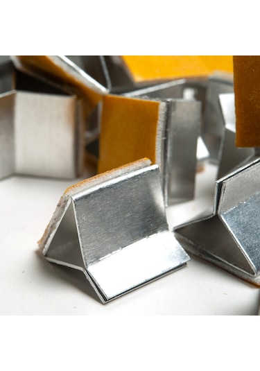 Kare Fitil Sehpası Yapışkanlı - 20 ADET ( 15mm x 15mm x 15mm