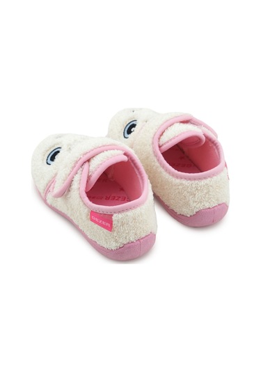 Gezer Kız Çocuk Kışlık Tek Cırt Cırtlı Ayarlanabilir Rahat Taban Ev, Bahçe, Okul, Kreş Panduf Ayakka Beyaz