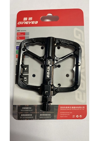 Gıneyea M608 Reflektörlü Geniş Alüminyum Pedal Rulmanlı Siyah