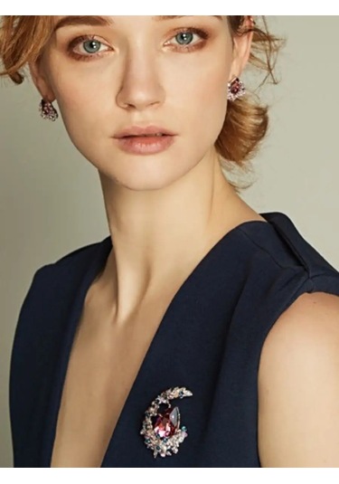 Beautiful Detail Büyük Taşlı Takılı Broş 156714062 Violet