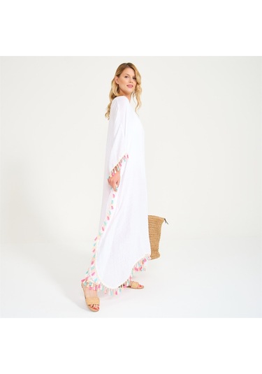 Püskül Detaylı V Yaka Uzun Plaj Elbisesi Beyaz-Standart Beyaz
