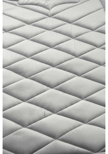 Gri Kapitone Dolgulu Lüks Seccade 65x115 Cm