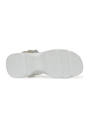 Nine West Nuyt2 3fx Gümüş Kadın Kalın Taban Sandalet 000000000101370616 Gümüş