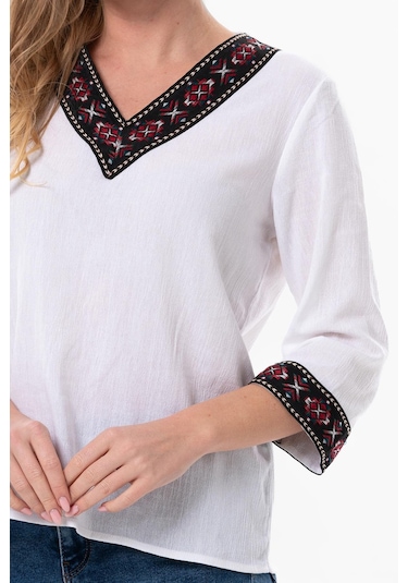Truvakar Kol V Yaka Nakışlı Talya Şile Bezi Yazlık Bluz Beyaz Byz-beyaz Beyaz