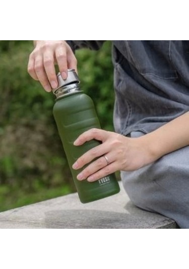 Paslanmaz Çelik Termos Su Şişesi 360ml Vakumlu Kapak Yeşil İthal Ürün Yeşil