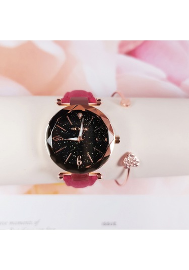 Kadın Saat Seti Bilezik Moda Aydınlık Eller Dişli Hareket Retro Kuvars Kol Saati Kırmızı Diğer