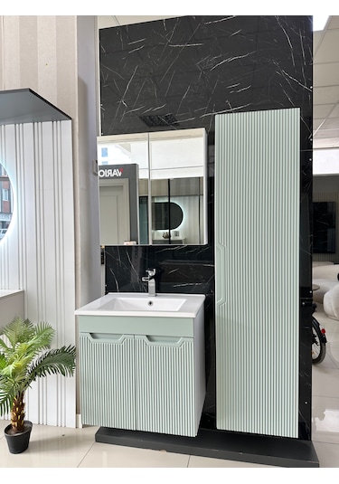 Banyo Dolabı Aynalı Cnc İşlemeli Membran Kapaklı 65 Cm Yeşil