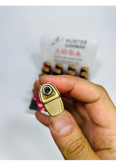 Hunter Türk Bayraklı Kırmızı Metal Kasa Çakmak Pürmüzlü