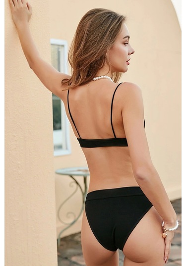 Kadın Siyah V Yaka Dolgusuz Sütyen Külot Takımı Siyah