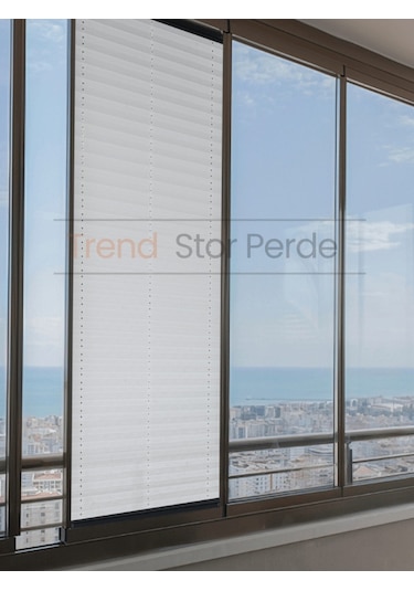 Beyaz Plise Katlanır Cam Balkon Perdesi - Ofis Perdesi - Salon Perdesi - 001 Beyaz