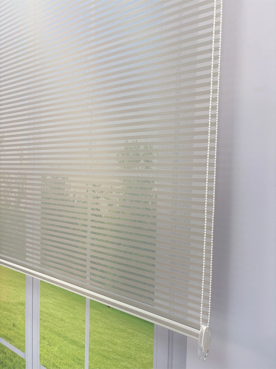 Luna Serisi Açık Gri Tül Siyah Stor Perde Işık Kontrollü, Çift Mekanizmalı, Kolay Montaj Siyah