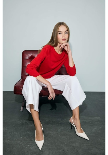 Defacto Relax Fit Bisiklet Yaka Basic Düz Triko Kazak I6913az25wnrd117 Kırmızı Defacto Relax Fit Bisiklet Yaka Basic Düz Triko Kazak I6913az25wnrd117 Kırmızı