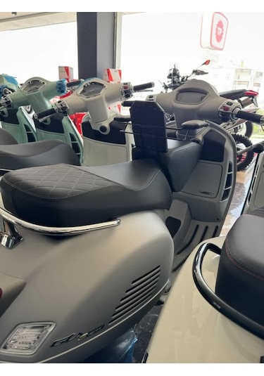 Mini Yolcu Koltuğu Vespa