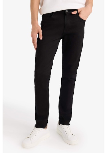 Defacto Pedro Slim Fit Dar Kalıp Normal Bel Dar Paça Jean Pantolon S2711az25aunm40 Siyah Defacto Pedro Slim Fit Dar Kalıp Normal Bel Dar Paça Jean Pantolon S2711az25aunm40 Siyah