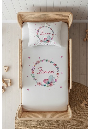 %100 Pamuk Saten İsme Özel İsimli 100x200 Tek Kişilik Lastikli Çarşaf Seti Çiçek Ve Kelebekler Beyaz