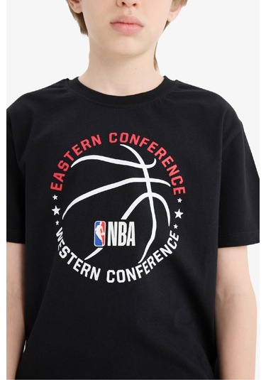 DeFacto Erkek Çocuk NBA Wordmark Bisiklet Yaka Kısa Kollu Tişört E4835A825SMBK81 DeFacto Erkek Çocuk NBA Wordmark Bisiklet Yaka Kısa Kollu Tişört E4835A825SMBK81