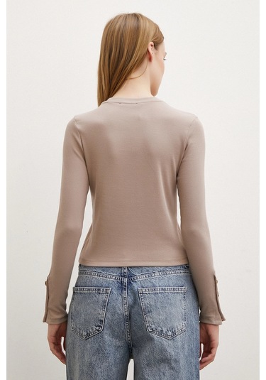 Kolu Düğmeli Bluz Vizon Vizon