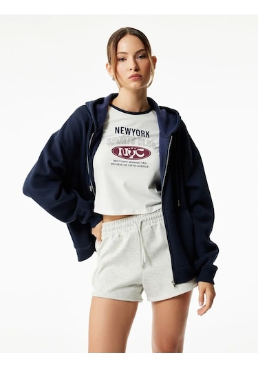 Koton Fermuarlı Kapüşonlu Kanguru Cepli Uzun Kollu Şardonlu Oversize Kadın Sweatshirt 6wak10151nk Lacivert Koton Fermuarlı Kapüşonlu Kanguru Cepli Uzun Kollu Şardonlu Oversize Kadın Sweatshirt 6wak10151nk Lacivert