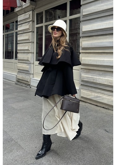 Siyah Livia Pelerin Detaylı Kaşe Kaban Siyah