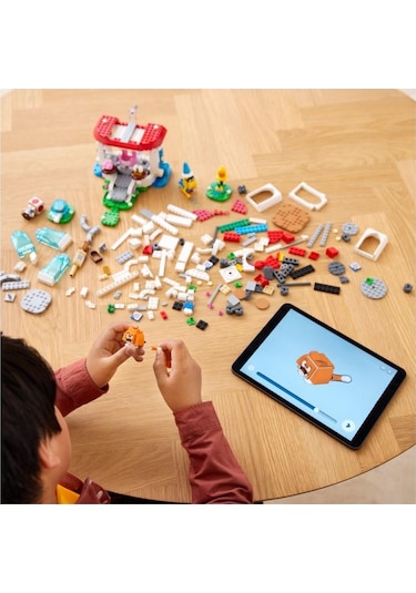 LEGO® Super Mario 71407 Cat Peach Suit and Frozen Tower 494 Parça