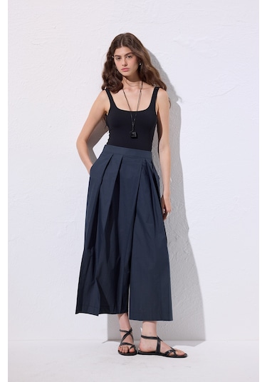 Geniş Pileli Pantolon Lacivert Lacivert