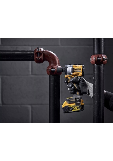 Dewalt DCF922P2T-QW 18V 5.0Ah Li-Ion Kömürsüz Çift Akülü Somun Sıkma