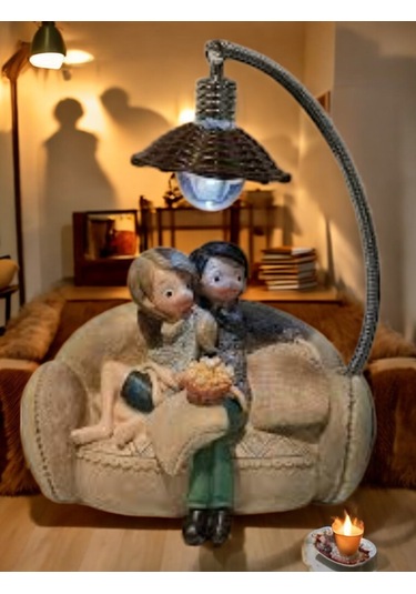 Tv İzleyen Aşıklar Biblo