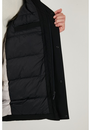 Buratti Astarlı Regular Fit Fermuar Ve Çıtçıt Düğmeli Kapüşonlu Erkek Mont 497Roma Siyah