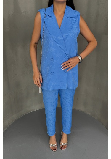 Leyla Sanat Sanata Yeni Bir Bakış Açısı Jakar Kumaş Yelek - Pantolon Takım - Mavi Mavi