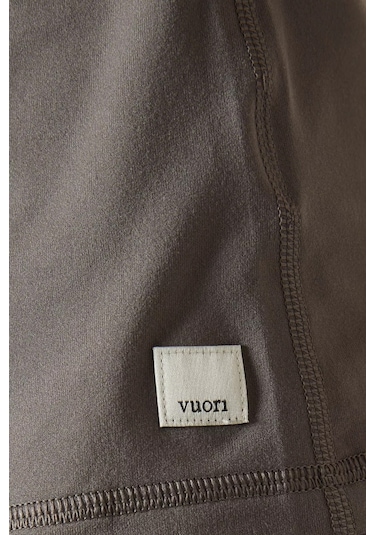 Vuori Lux Racerback Tank, Nefes Alabilen & Esnek, Çevre Dostu Gri