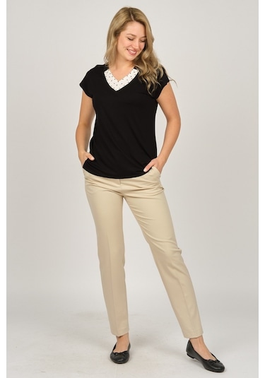 Sistas Kadın İşlemeli V Yaka Bluz 6690122 Siyah-Siyah
