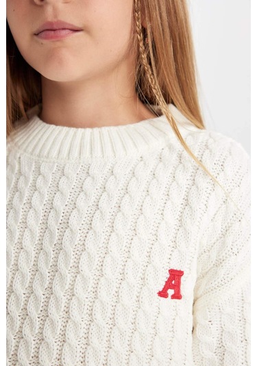 Defacto Kız Çocuk Ekru Standart Fit Bisiklet Yaka Triko Kazak C6973A824AUER233 Ekru