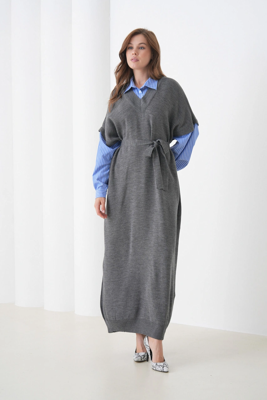 Kadın Uzun Kol Gömlek Yaka İçi Gömlekli Triko Kuşaklı Triko Spor Şık Elbise Gri