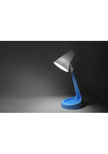 Ders Çalışma Kitap Okuma Mavi Masa Lambası Hareketli Başlık