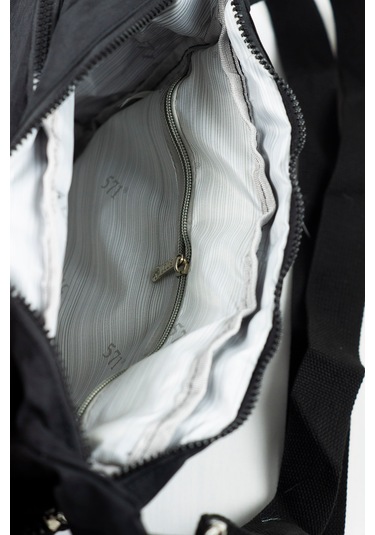 Krinkıl / Klinkır Su Geçirmez Kumaş Çok Gözlü Çapraz Kol Ve Omuz Postacı Çantası 116g Siyah