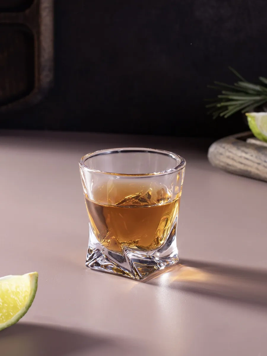 Aura Of Bohemia Votka Ve Likör İçin 6 Adet 50 Ml Bardak 313704024