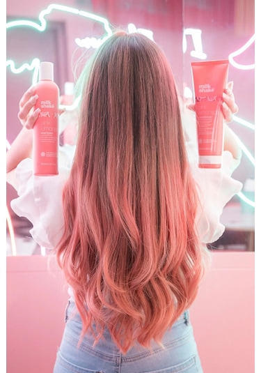 Milk Shake Pink Lemonade Saça Geçici Pembe Tonlar Katan Bakım Kremi 250 ML