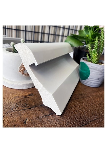 11.5 Cm Polimer Lake Beyaz Ledli Süpürgelik