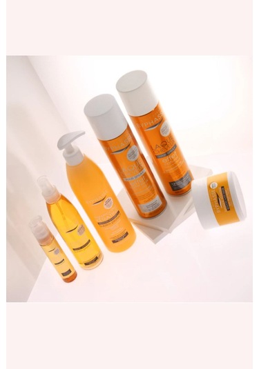 Byphasse Kuru Saçlara Özel Keratin İçerikli Yüksek Koruyucu ve Pürüzsüzleştirici Saç Kremi 250 ML