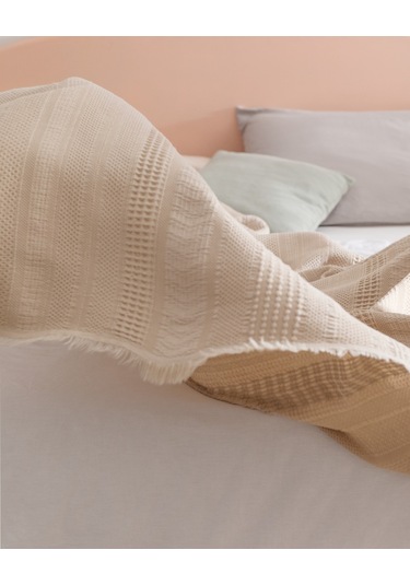 Madame Coco Lucille Tek Kişilik Yatak Örtüsü 8684427016701 Ekru