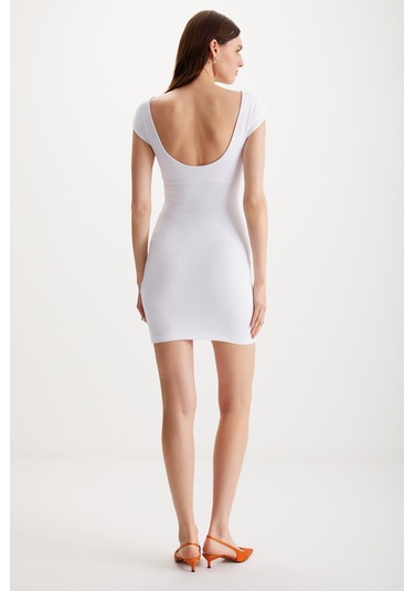 Arcene Kadın Organik Pamuklu Likrali Vücüdu Saran Bodycon Tek Parça Beyaz Elbise