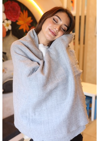 Yumuşak Dokulu Kalın Düz Atkı Omuz Şalı 70x180 CM 1206 Gri