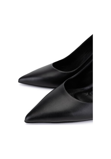 Tamer Tanca Kadın Hakiki Deri Siyah Deri Topuklu Ayakkabı 1160 26979 Bn Ayk Sk25-26 Sıyah Dr Siyah